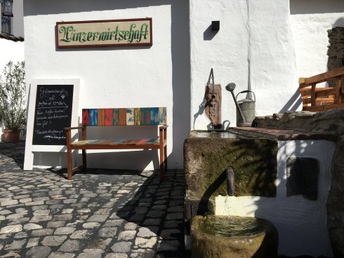 SeltLeutesdorf.jpg